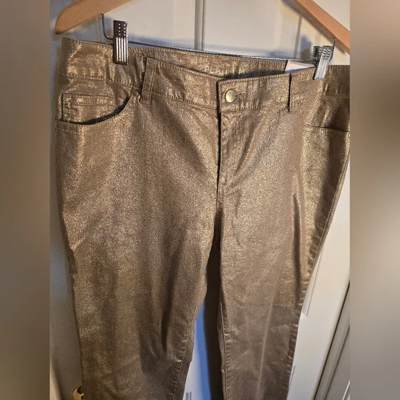 Chico's Platnum Label Gold Shimmer Jeans - Picture 4 of 12